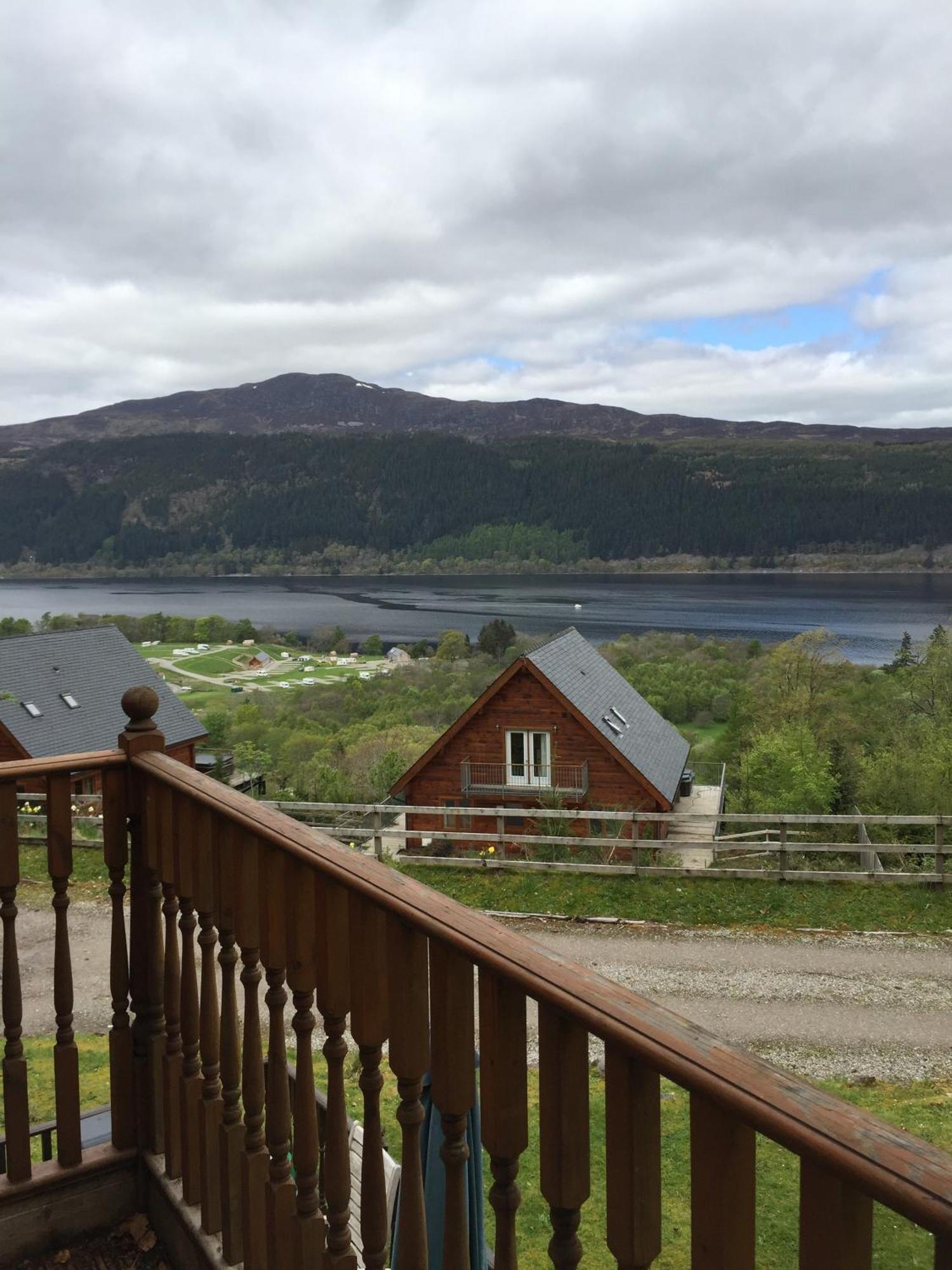 Lodges On Loch Ness Инвернесс Экстерьер фото