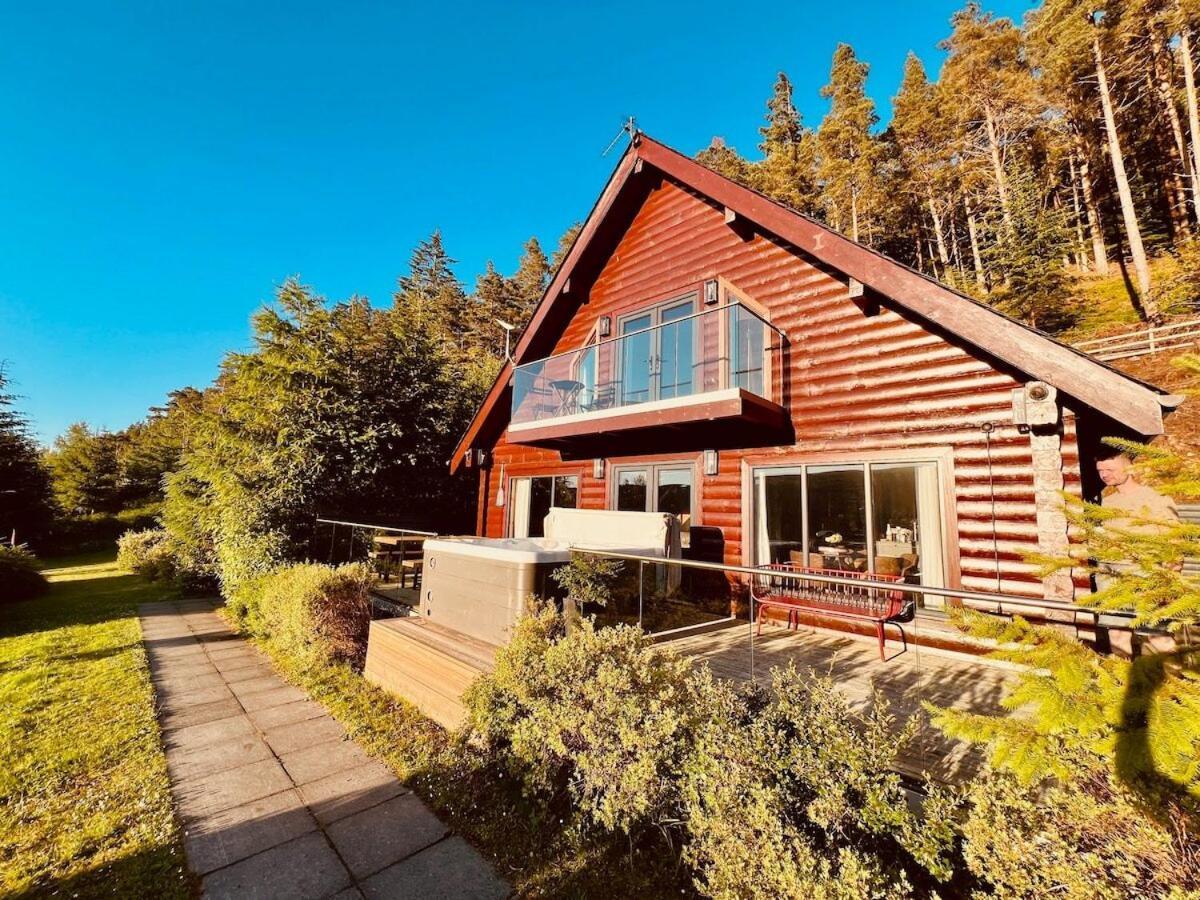 Lodges On Loch Ness Инвернесс Номер фото